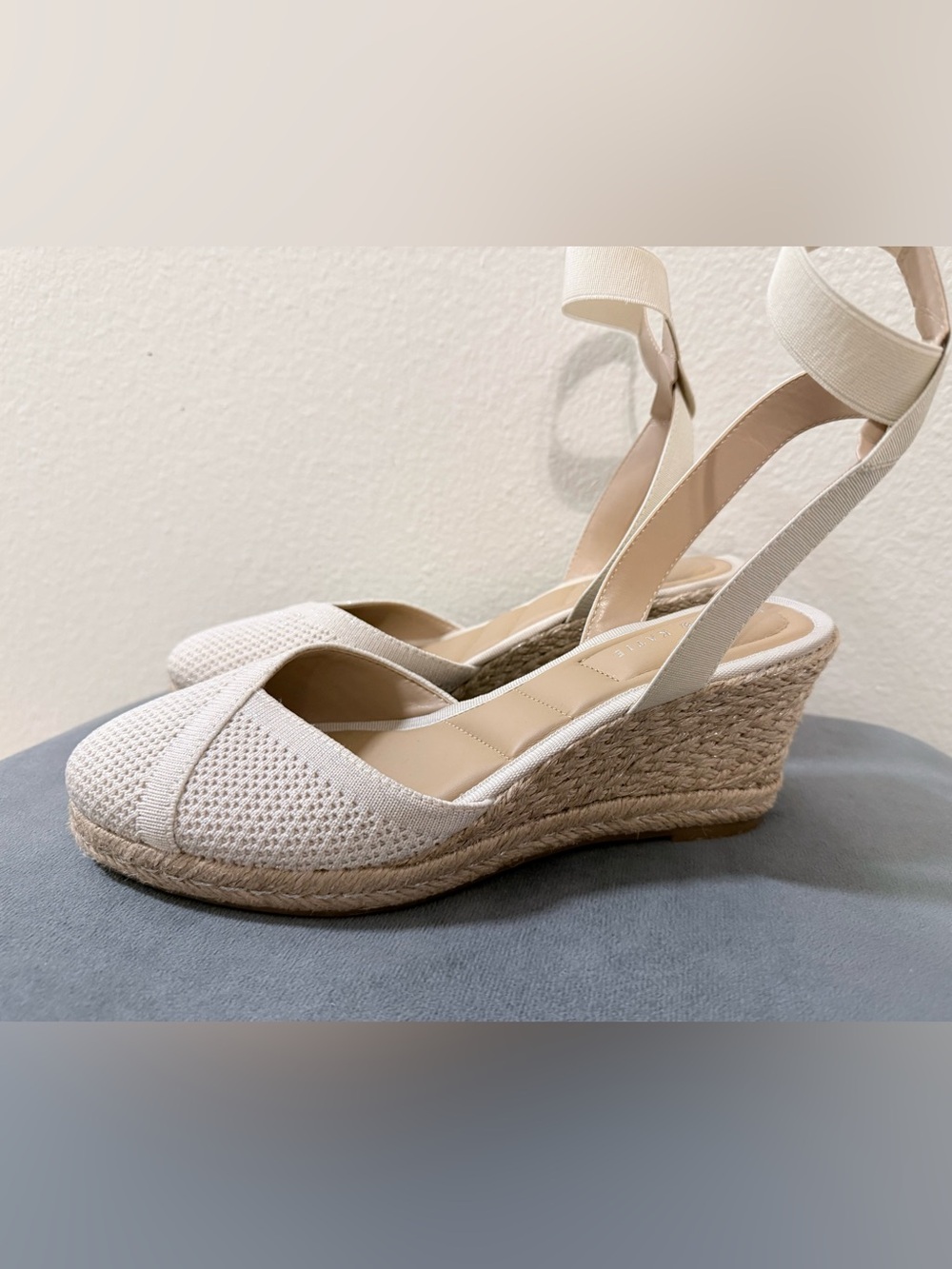 Kelly & Katie Cream Knit Espadrille Wedge Slingbacks (New without box)